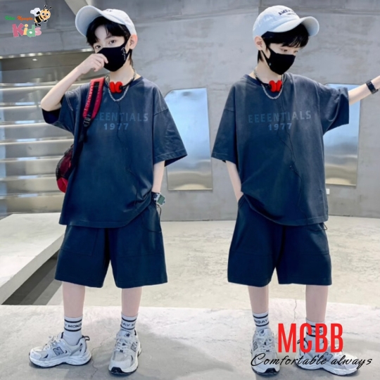 XƯỞNG MAY - CHÀO LÔ BỘ TRAI MCBB "EEEENTIALS"