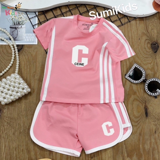 XƯỞNG MAY SUMIKIDS - CHÀO LÔ SHORT GÁI CHỮ C