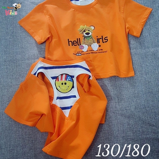 ÁO CROP HELLO LƯNG 3 LỔ HẢNG QUẢNG CHÂU